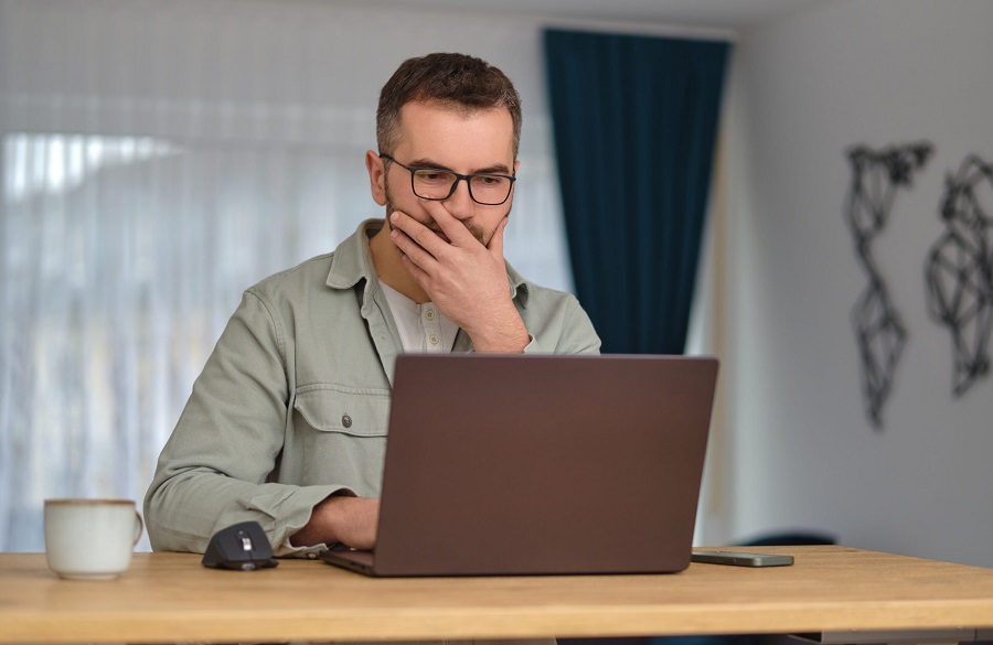 چطور کمککار به شفافیت قیمتها در خدمات خانگی کمک میکند؟